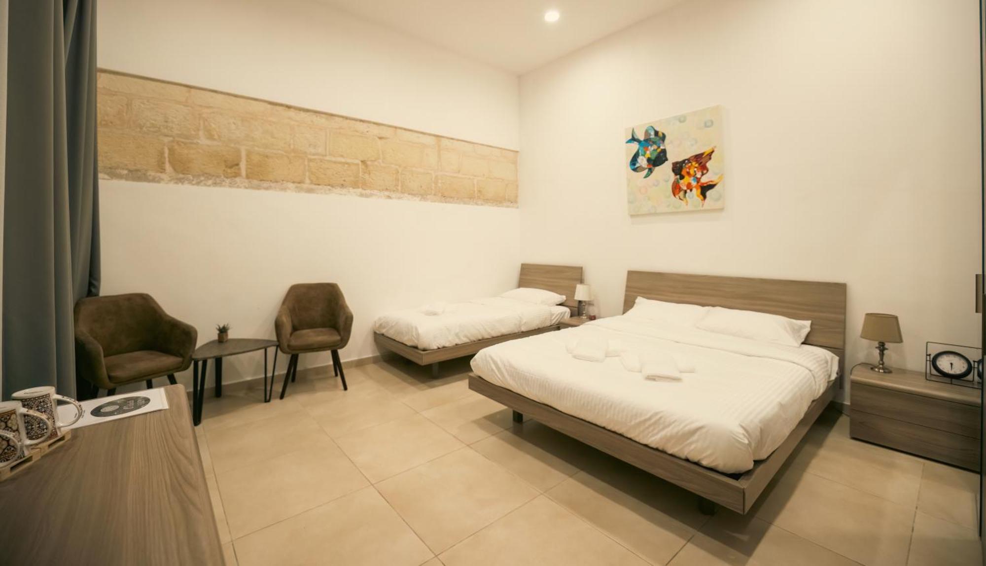 Sliema Central O'Clock B&B Malta Esterno foto